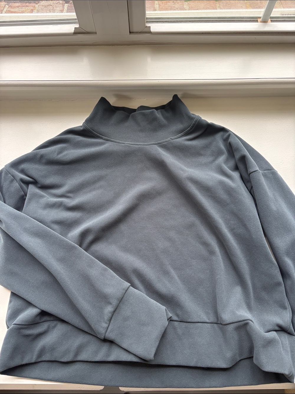 GAIAM Slate Blue/Green Mock Neck Sweatshirt